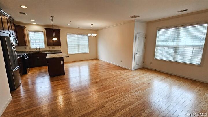 Property Photo: 105 Canter Court NY 10924