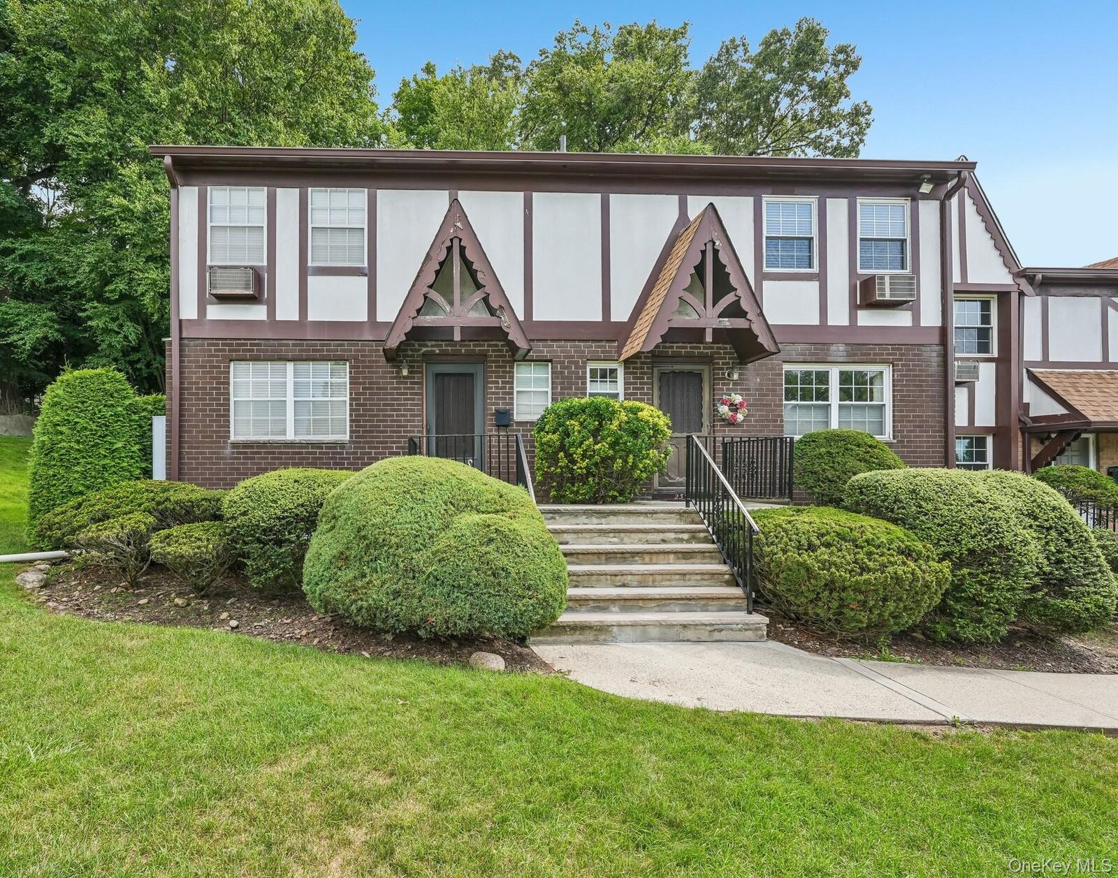 Property Photo:  239 Parkside Drive  NY 10901 