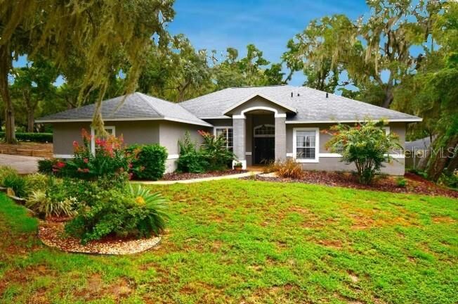 Property Photo:  1810 Tournament Drive  FL 32712 