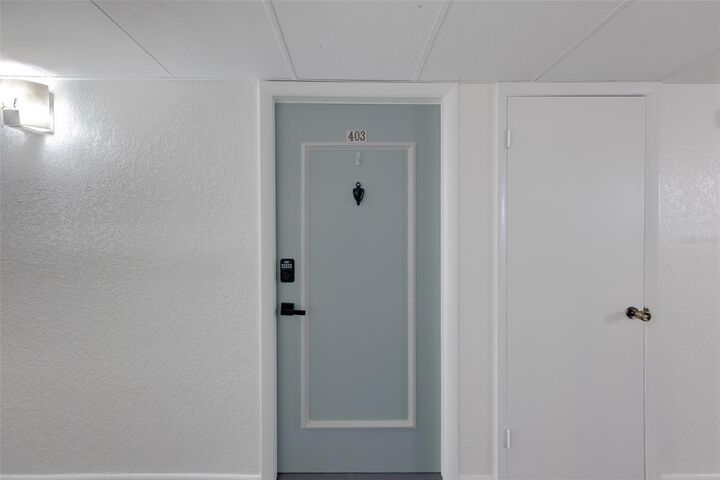 Property Photo:  19029 US Highway 19 N 9-403  FL 33764 