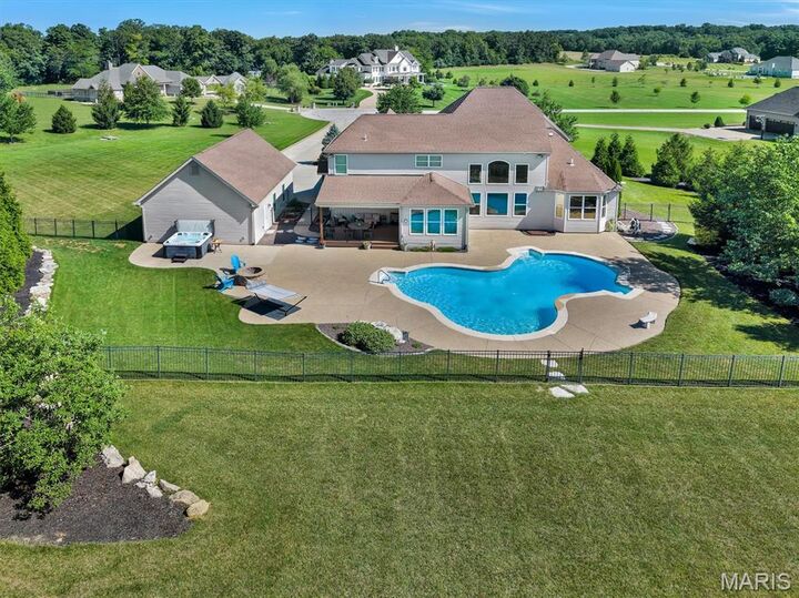 Property Photo: 11090 Stonebridge Lane MO 63385