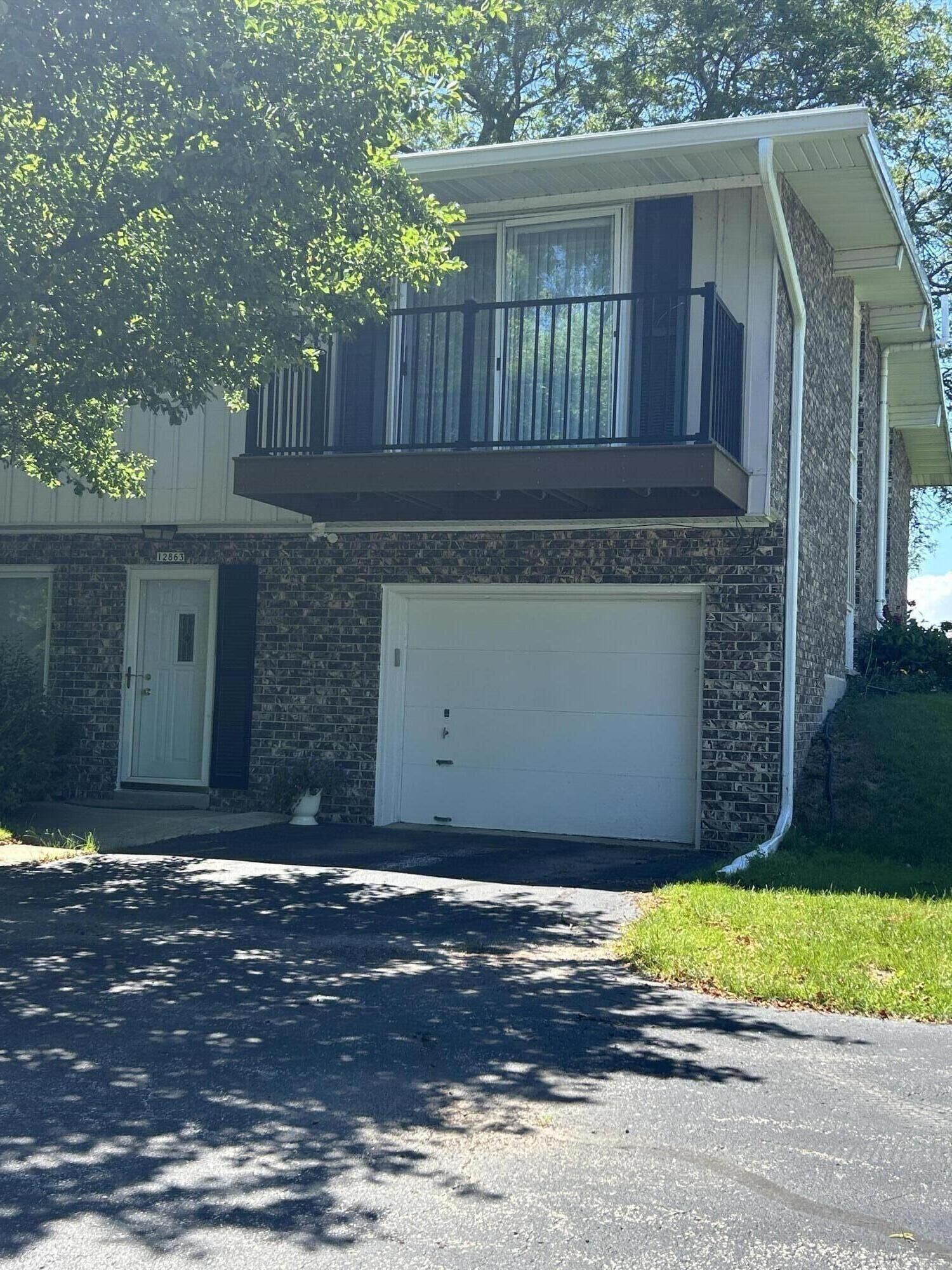 Property Photo:  12863 N Colony Dr  WI 53097 