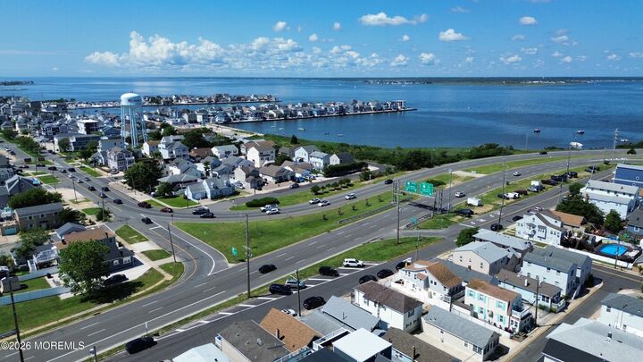 Property Photo:  224 Bay Terrace  NJ 08751 