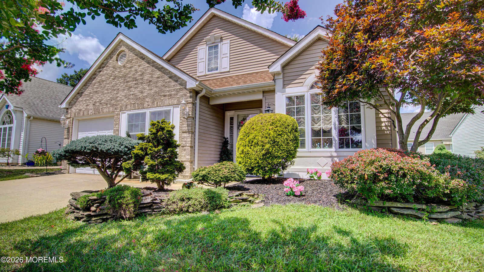 Property Photo:  22 Portebello Road  NJ 08527 