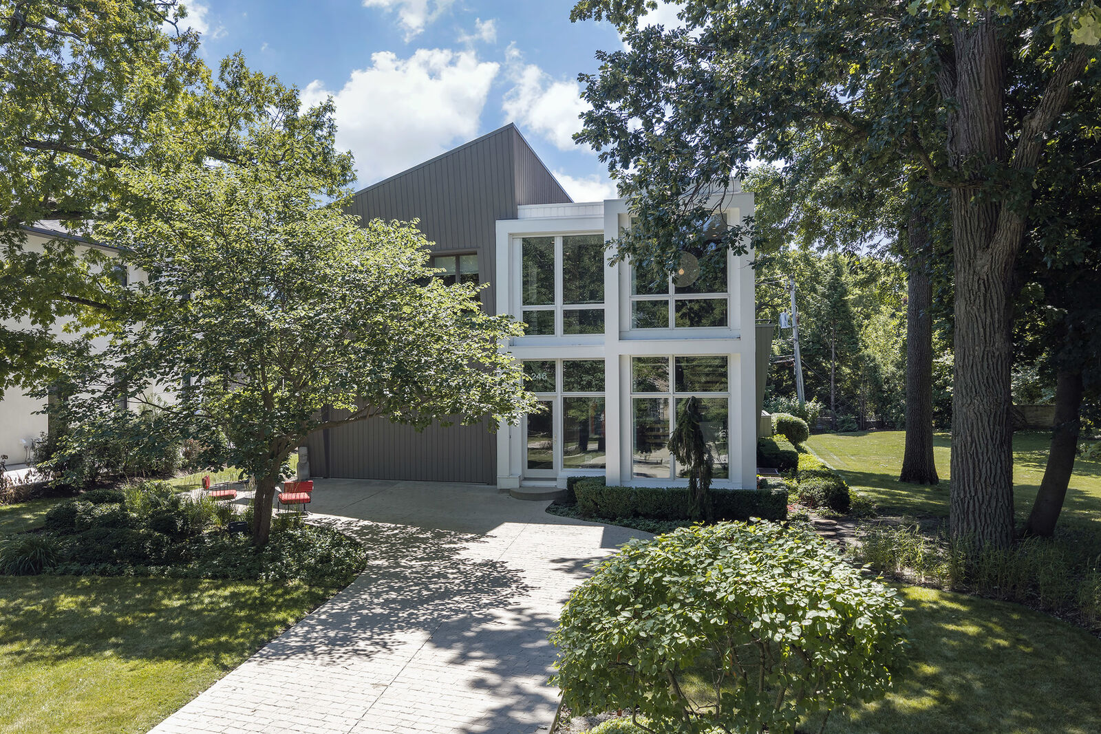 Property Photo:  246 Beach Road  IL 60022 