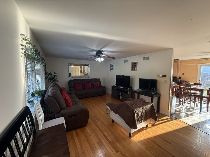 Property Photo: 1021 Stonegate Road IL 60451