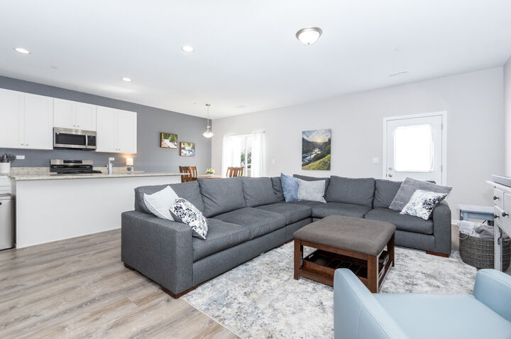 Property Photo:  1035 Gillespie Lane  IL 60560 
