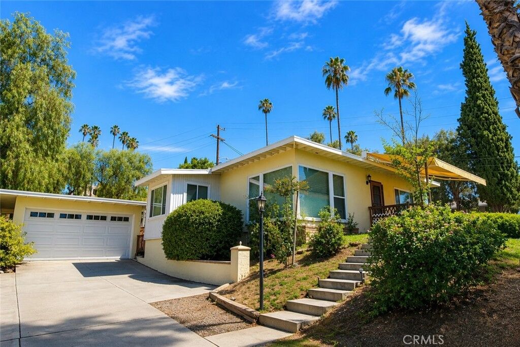 Property Photo: 7307 Lenox Avenue CA 92504