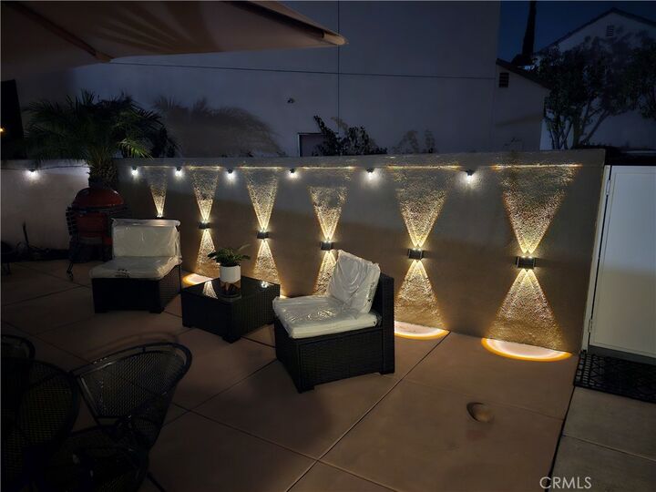 Property Photo:  2210 Village Way  CA 90755 