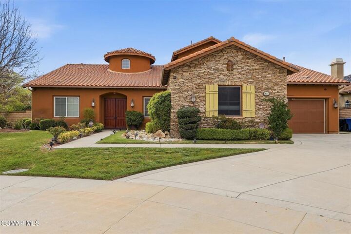 Property Photo:  9651 Sagebrush Avenue  CA 91311 