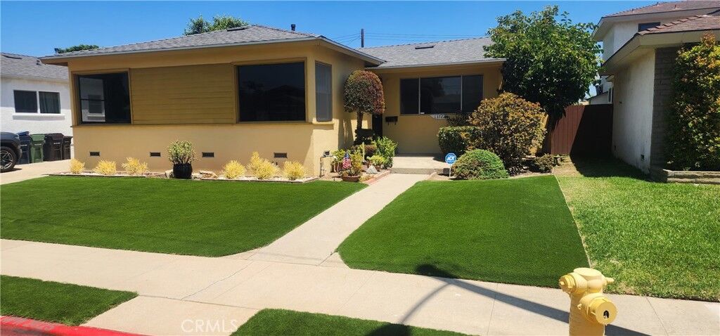 Property Photo:  13722 Grider  CA 90250 