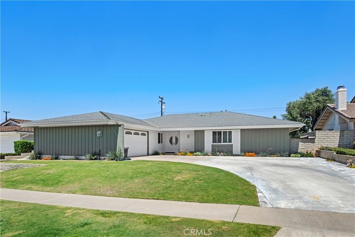 Property Photo:  933 Ave Boxwood Avenue  CA 92835 