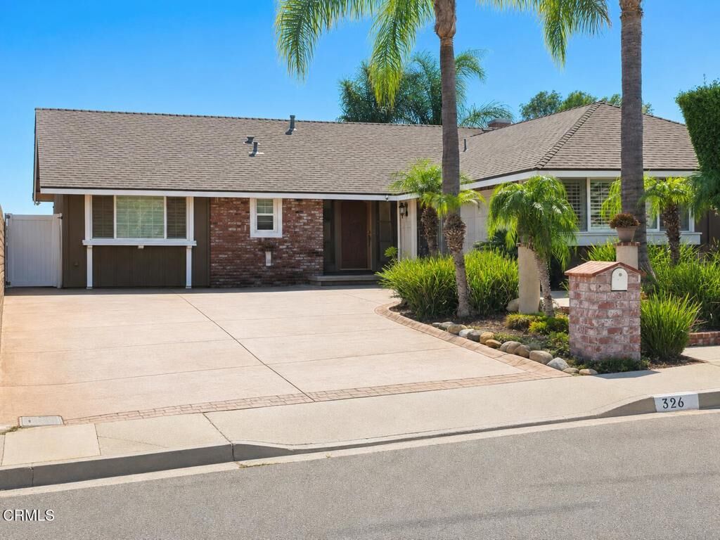 Property Photo:  326 N Steckel Drive  CA 93060 