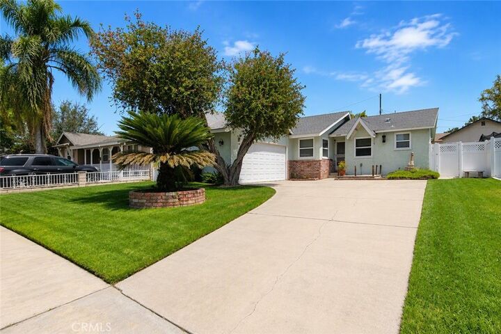 Property Photo: 4737 Toyon Road CA 92504