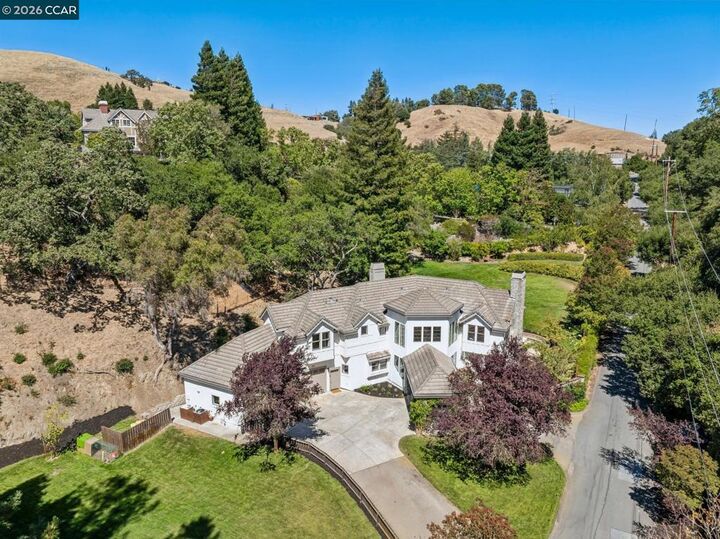 Property Photo:  2900 Rohrer Drive  CA 94549 
