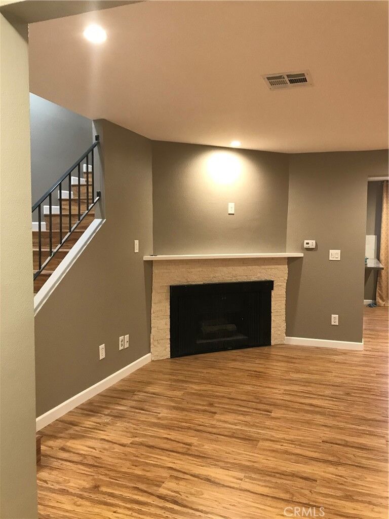 Property Photo: 18550 Hatteras 80 CA 91356