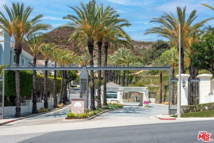 Property Photo:  16814 Calle Bellevista  CA 90272 