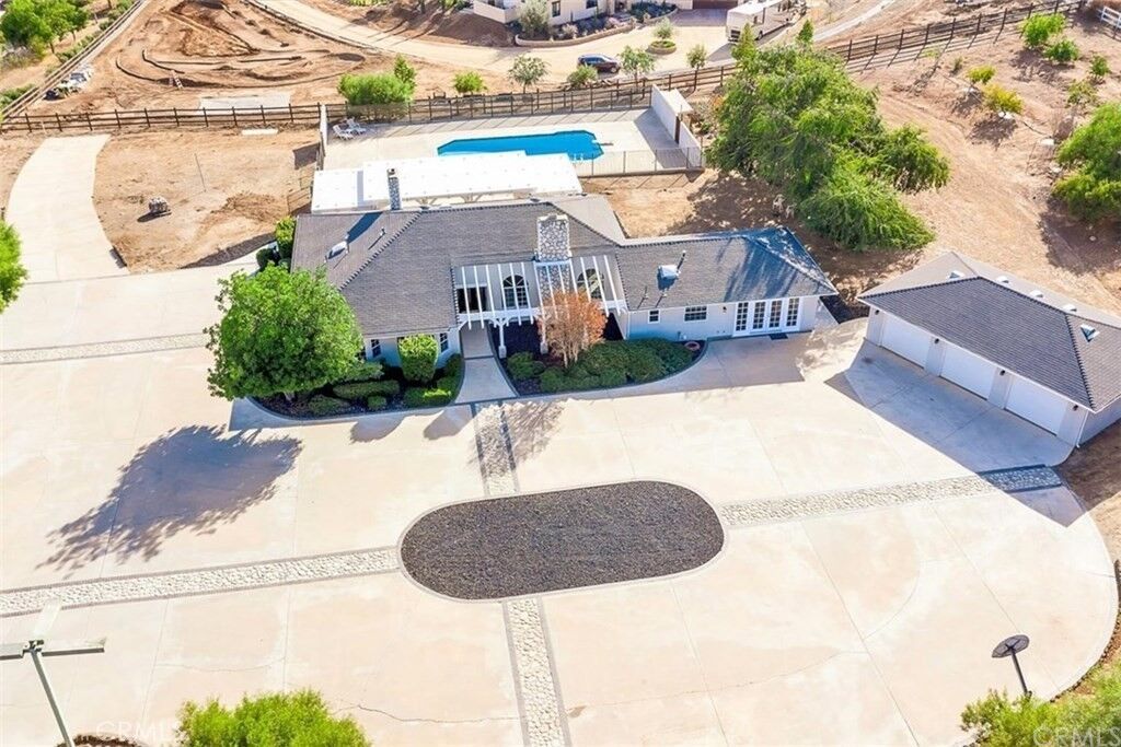 Property Photo:  36493 Summitville  CA 92592 