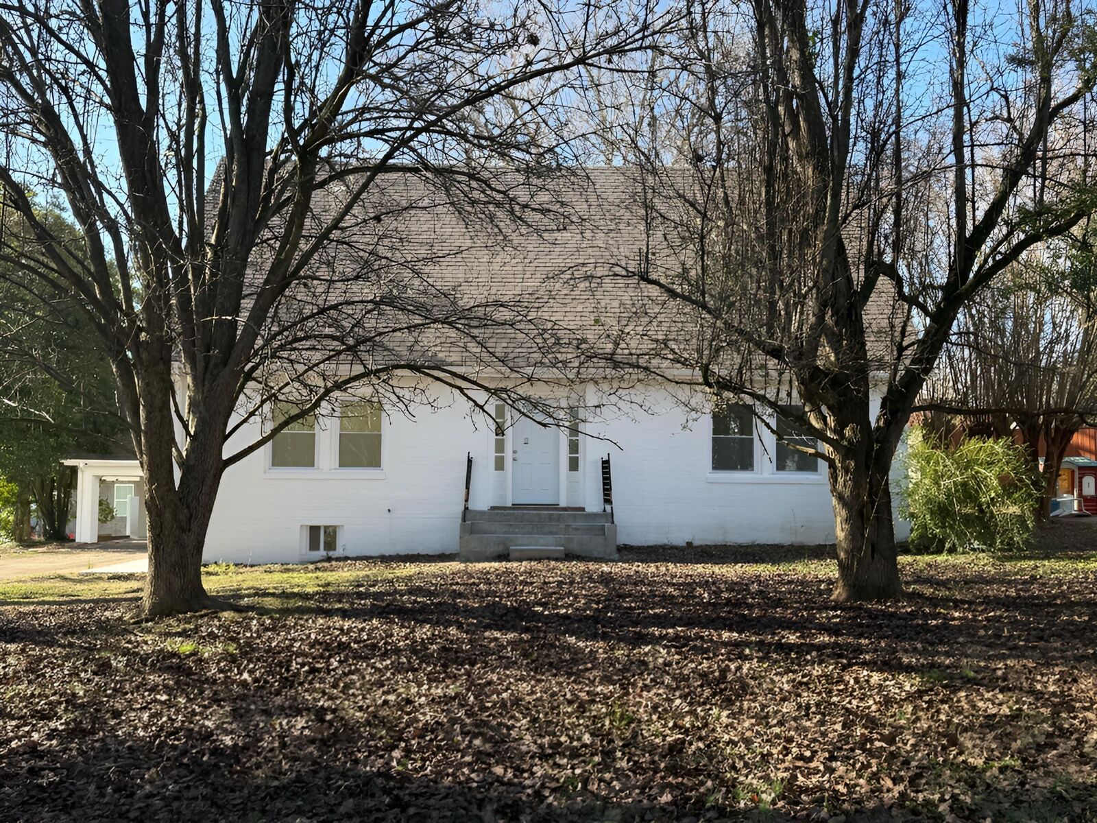 Property Photo:  103 Springer Dr  TN 38464 