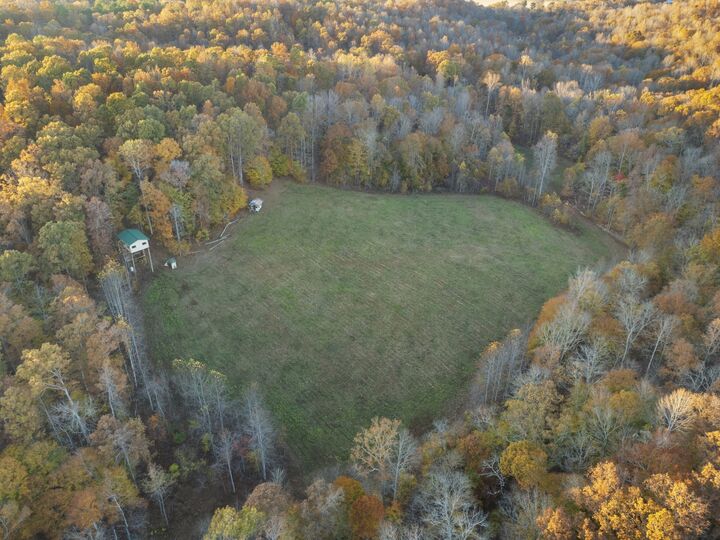 Property Photo:  7422 Indian Creek Rd  TN 37101 