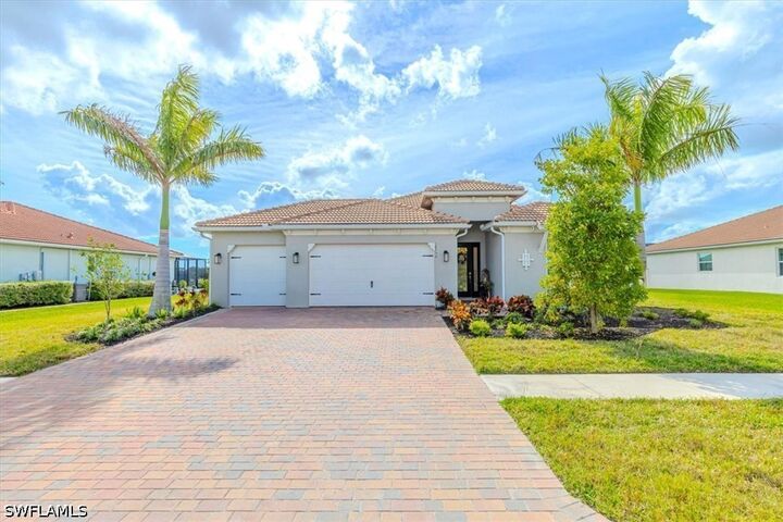 Property Photo: 18750 Lake Hammock Drive FL 34114