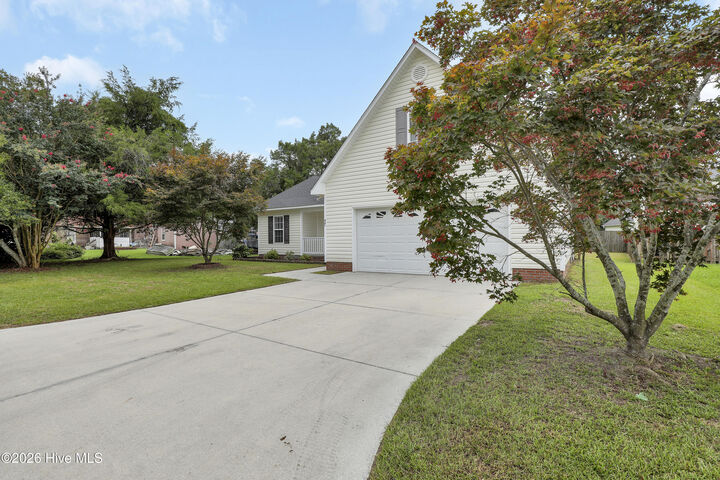 Property Photo: 401 Joy Court NC 28540