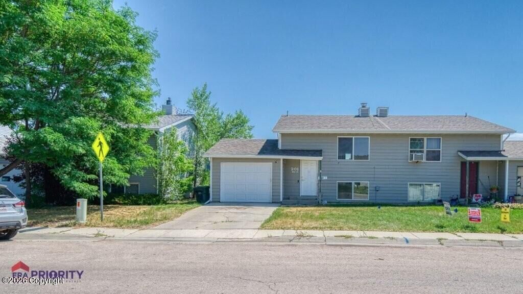 Property Photo:  201 Redwood Street W  WY 82718 
