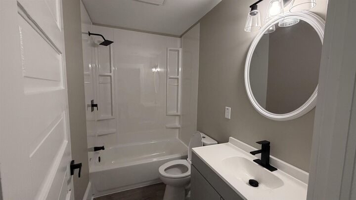 Property Photo:  1201 Grove Avenue  VA 24141 
