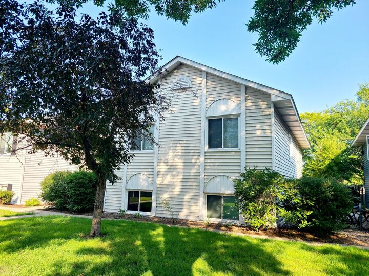 Property Photo: 808 9th Avenue SE MN 55414