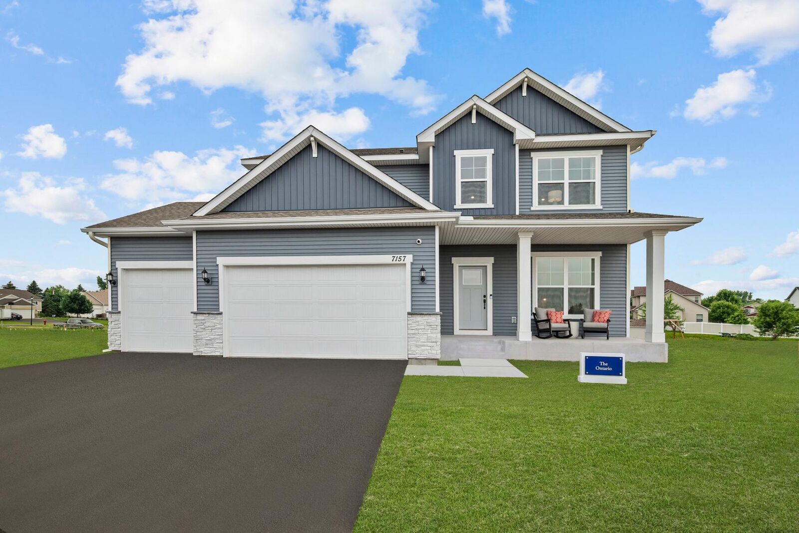 Property Photo:  7157 Landau Avenue NE  MN 55301 