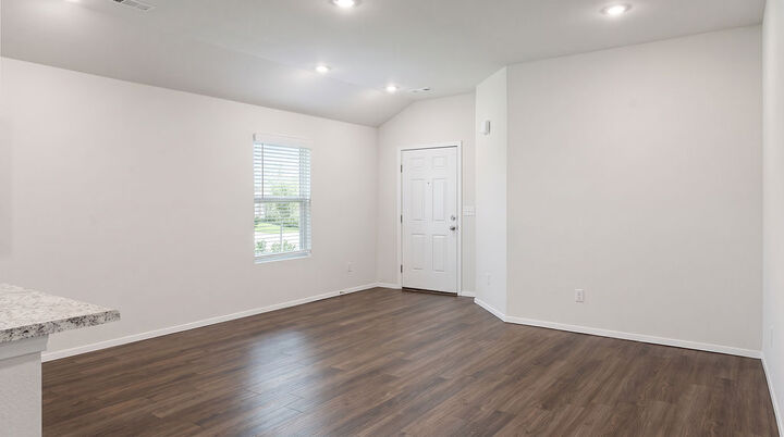 Property Photo: 968 S Brambling Lane AR 72701
