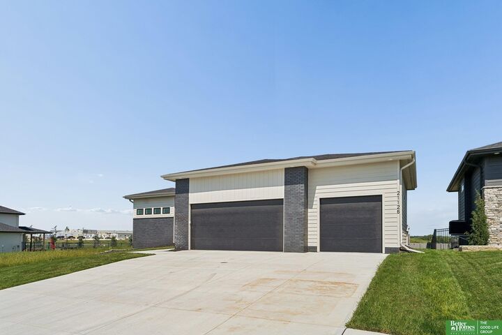 Property Photo:  21126 Atwood Avenue  NE 68022 