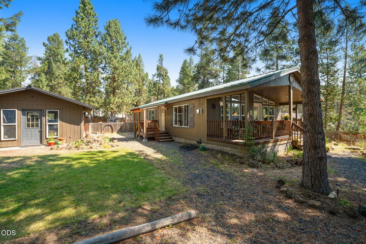 Property Photo:  17274 Jacinto Road  OR 97707 