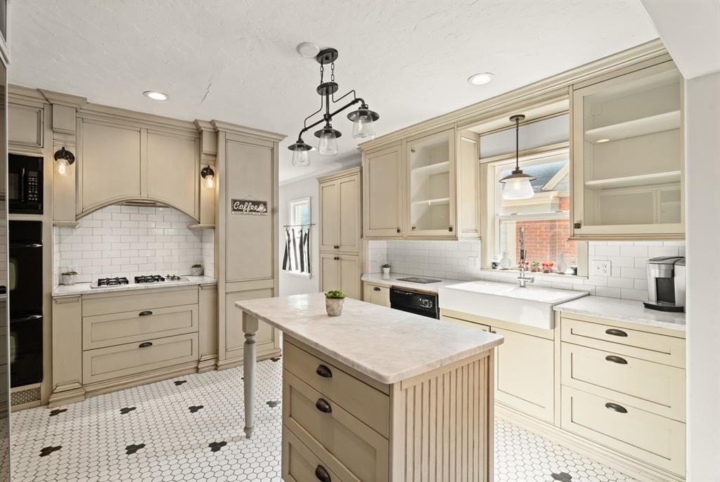 Property Photo: 532 NW 40th Street OK 73118