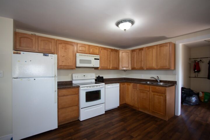Property Photo: 415 North Market Street PE C1N 1L9