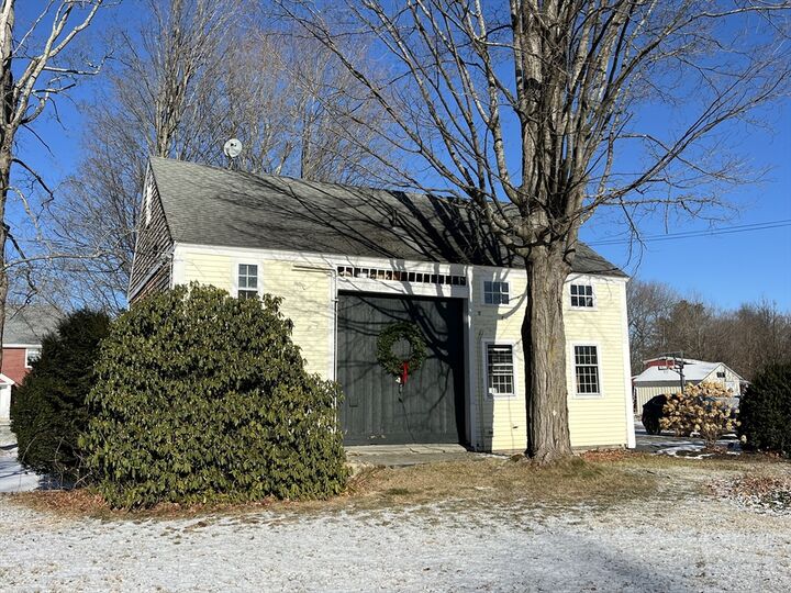 Property Photo:  72 Main St A  MA 01886 