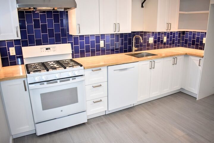 Property Photo:  41 School St. 1  MA 02119 