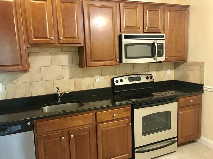 Property Photo: 308 Moody Street 4 MA 02453