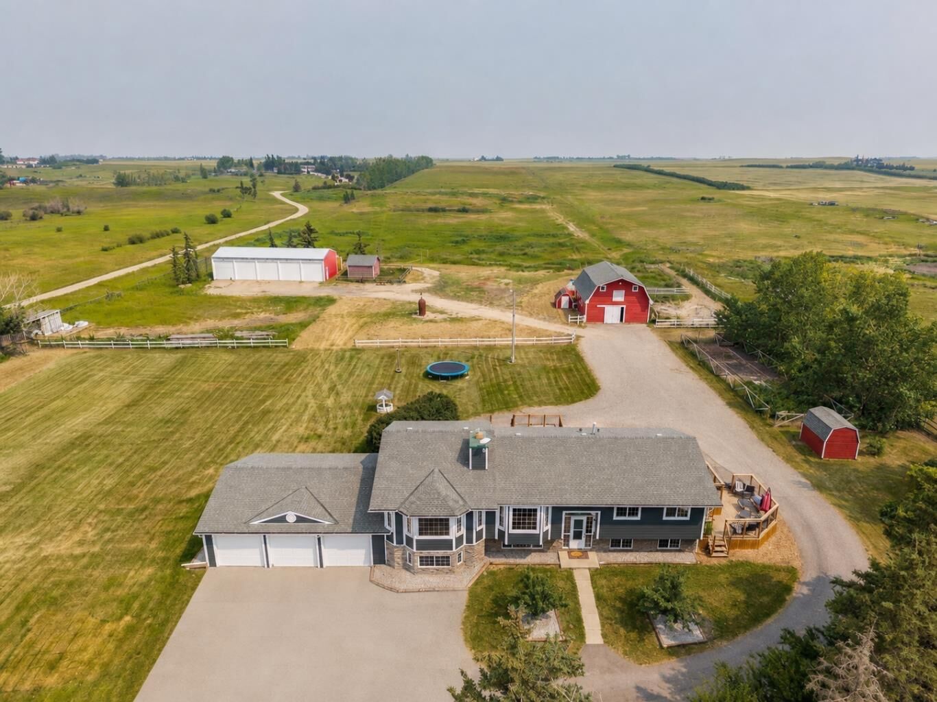 Property Photo: 271154 Range Road 285 AB T4B 2A4