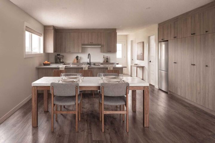 Property Photo:  715 A &Amp B Geikie Street  AB T0E 1E0 