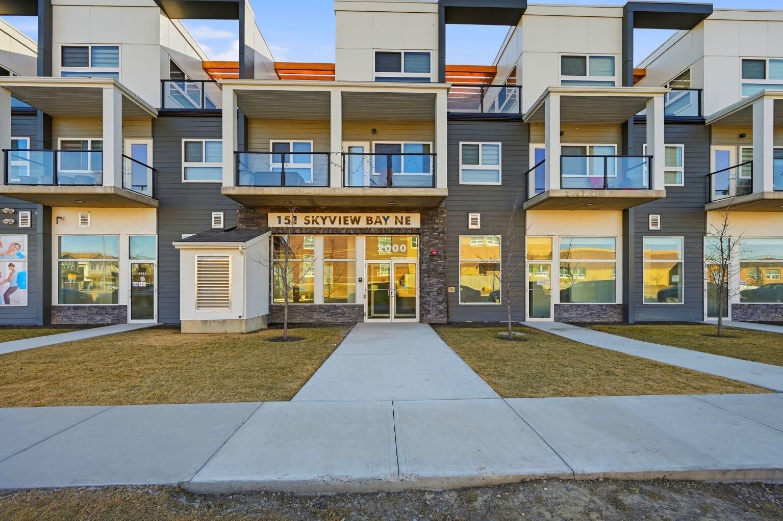 Property Photo: 151 Skyview Bay NE 2216 AB T3N 1N6