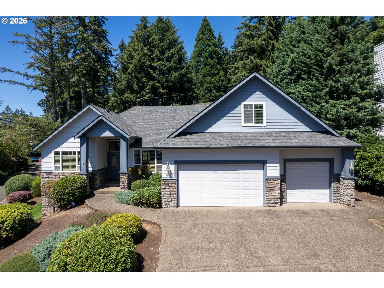 Property Photo: 10523 SE Charlotte Dr OR 97086