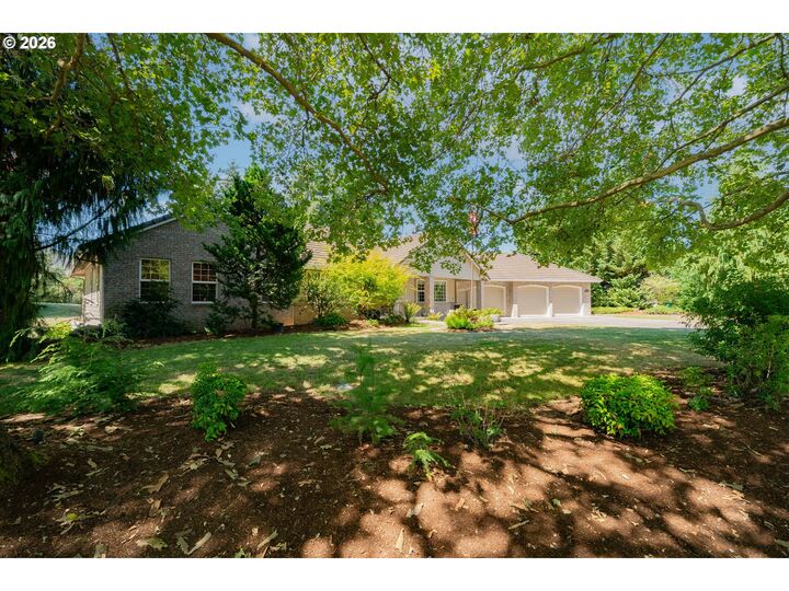 Property Photo:  10800 NW 13th Pl  WA 98685 