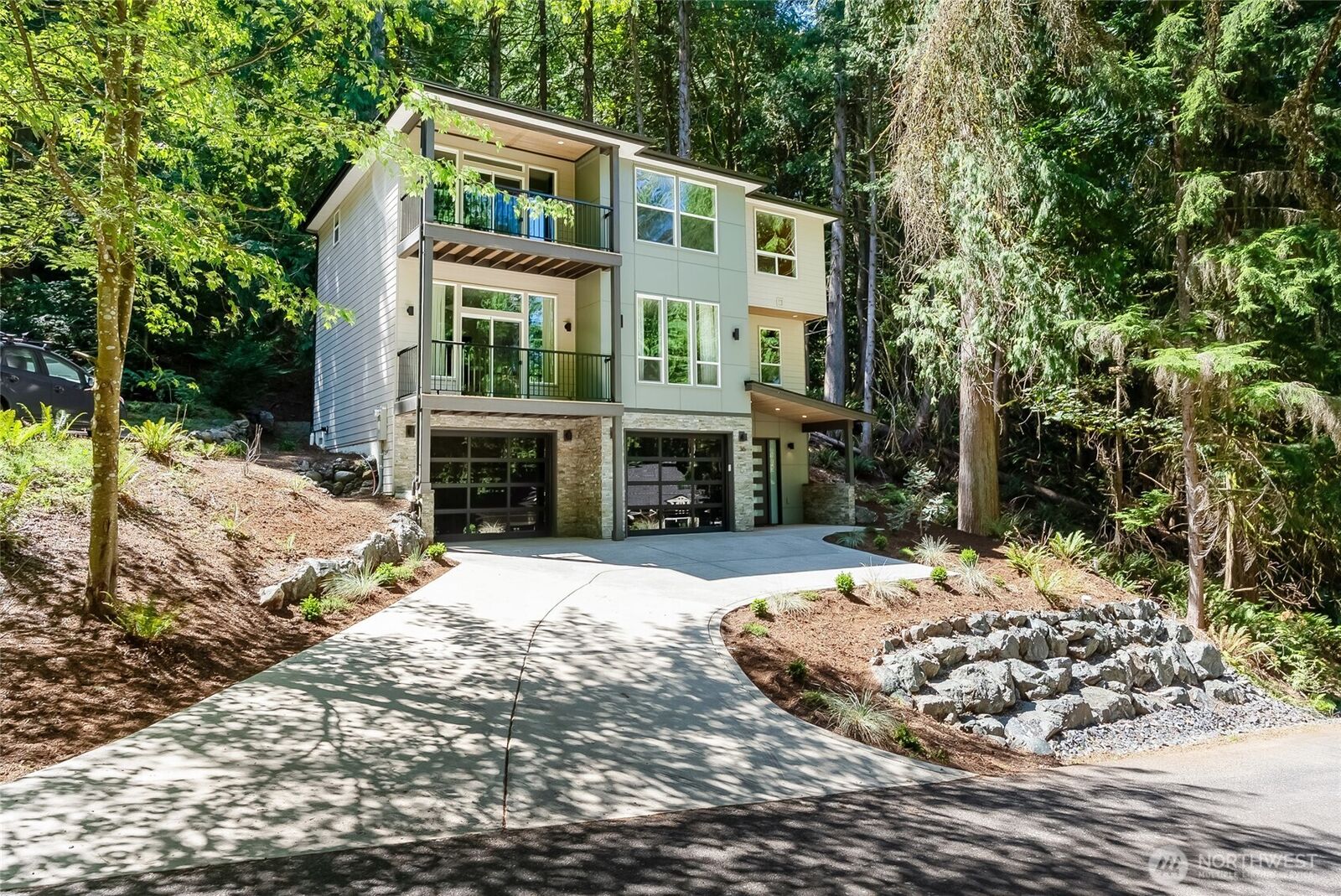 Property Photo: 36 Jasper Ridge Lane WA 98229
