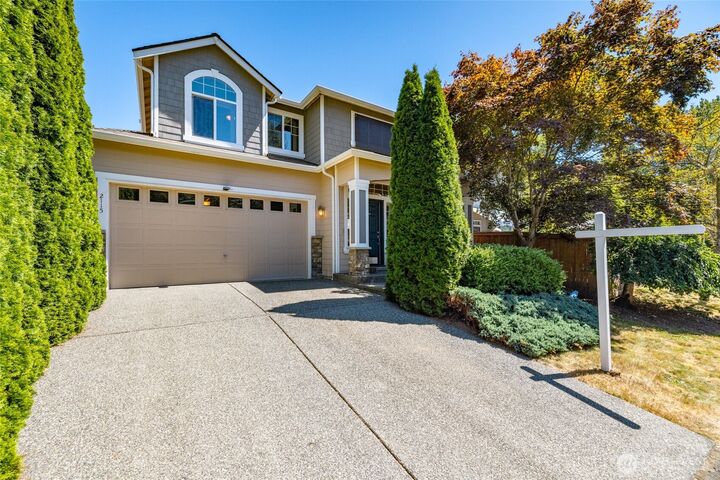 Property Photo: 2115 143 Place SW WA 98087