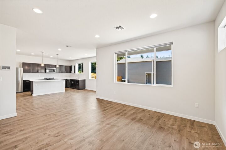 Property Photo: 3604 Creekside Drive WA 98362