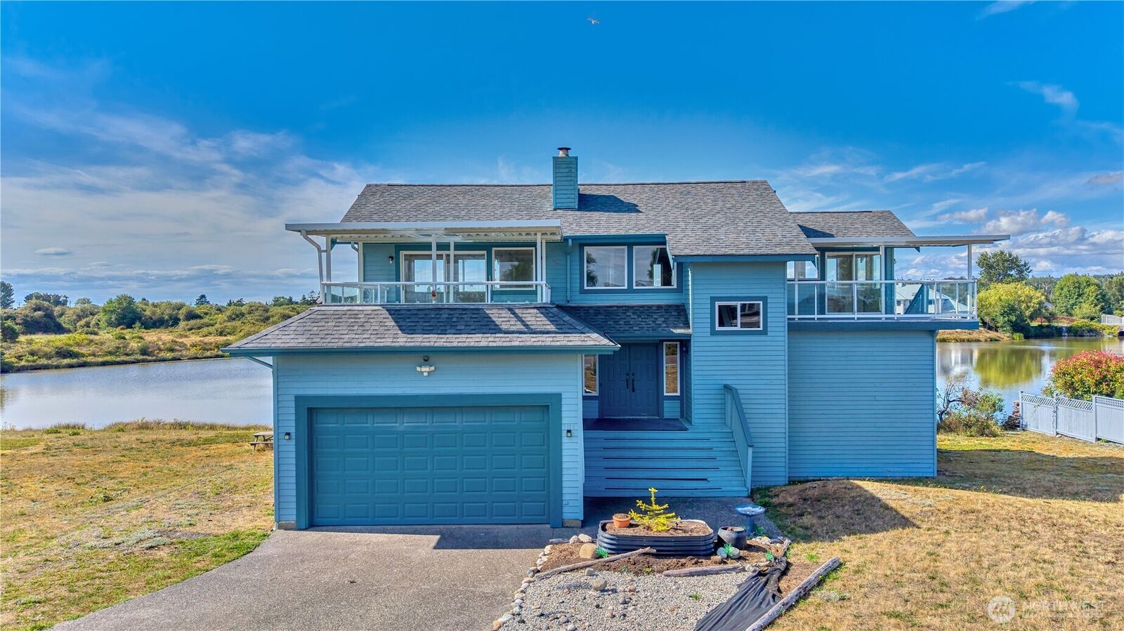 Property Photo: 1474 Edwards Drive WA 98281