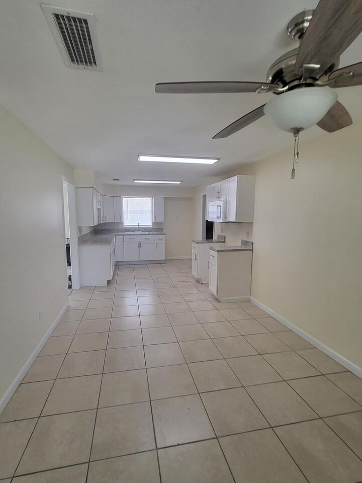 Property Photo: 5011 S 2nd Street S FL 34982