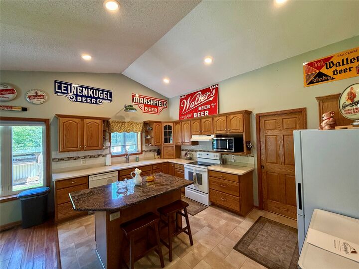 Property Photo: 1432 Perry Street WI 54729