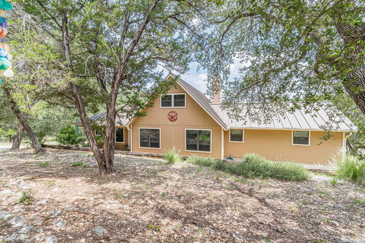 Property Photo:  5093 Chimney Rock  TX 78133 